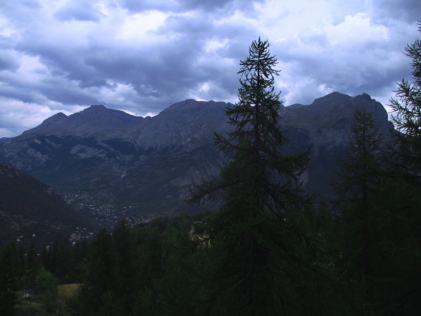 Foto: Andreas Koller / Klettersteigtour / Via ferrata du Torrent de la Combe (1575m) / Pelvoux / 19.05.2021 02:30:26