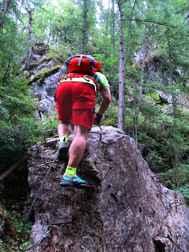 Foto: Andreas Koller / Klettersteigtour / Via ferrata du Torrent de la Combe (1575m) / 19.05.2021 02:29:46