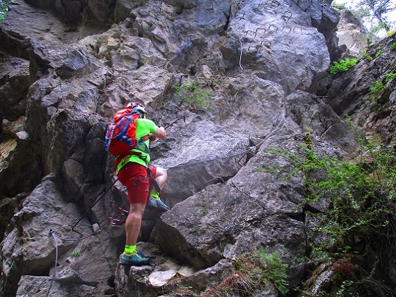 Foto: Andreas Koller / Klettersteigtour / Via ferrata du Torrent de la Combe (1575m) / 19.05.2021 02:27:14