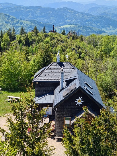 Foto: Wolfgang Dröthandl / Wandertour / Prochenberg von Maria Seesal / Prochenberghütte, dahinter Kreuzkogel von der Aussichtswarte aus / 19.06.2021 13:14:12