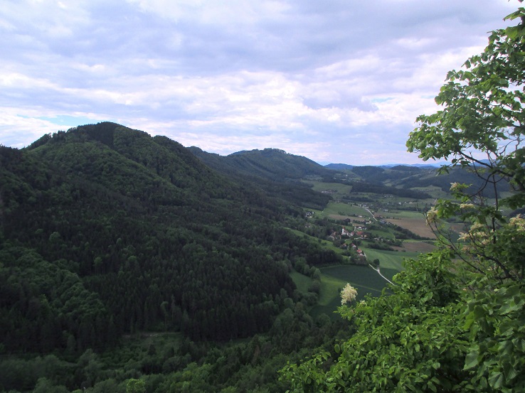 Foto: Andreas Koller / Klettersteigtour / Klettersteig Rabenstein (697m) / 11.06.2021 01:31:33