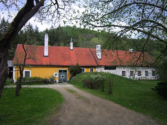 Foto: Andreas Koller / Wandertour / Romantische Hundertwasser-Tour und Hoher Stein (659m) / 04.09.2021 16:19:48
