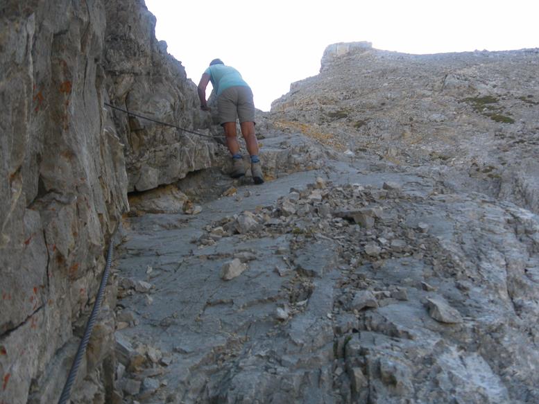 Foto: Wolfgang Lauschensky / Wandertour / Birkkarspitze 2749m und Ödkarspitzen über Brendelsteig / Felsband bei der Ausbauchung / 20.09.2021 21:42:48