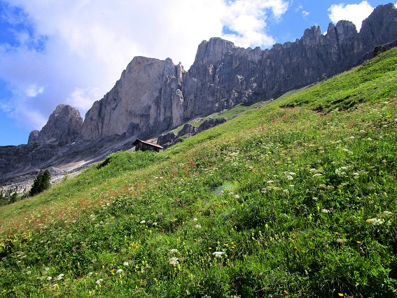 Foto: Andreas Koller / Klettersteigtour / Masaré Klettersteig über dem Rif. Roda di Vael (2607m) / 22.09.2021 02:21:07