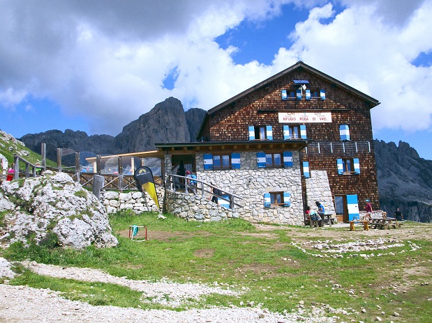 Foto: Andreas Koller / Klettersteigtour / Masaré Klettersteig über dem Rif. Roda di Vael (2607m) / Rotwandhütte / 22.09.2021 02:20:21