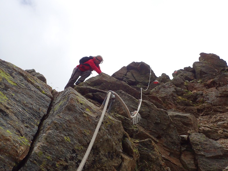 Foto: Manfred Karl / Wandertour / Rotstein, 2702 m / Wenig hilfreiches Kletterseil / 10.11.2021 07:17:42