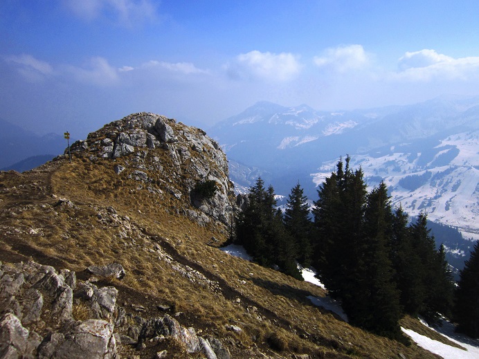 Foto: Andreas Koller / Schneeschuhtour / Zwei Schneeschuh-Gipfel im Wendelstein (1720m) / 28.04.2022 23:33:54