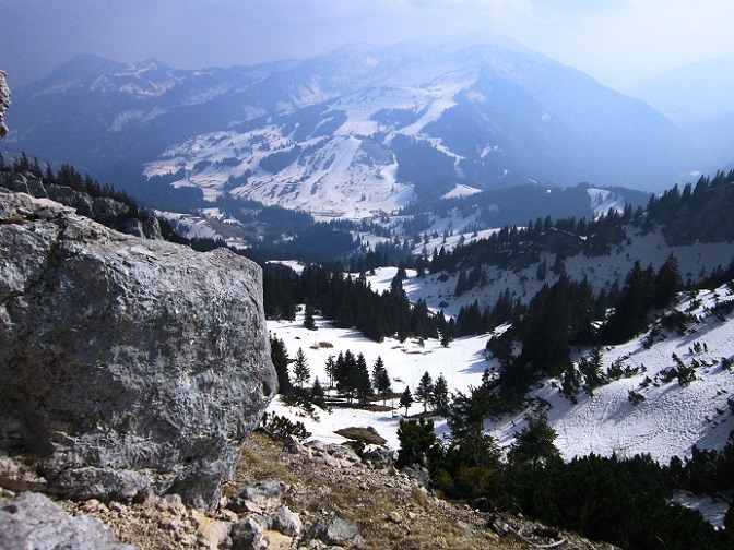 Foto: Andreas Koller / Schneeschuhtour / Zwei Schneeschuh-Gipfel im Wendelstein (1720m) / 28.04.2022 23:29:30