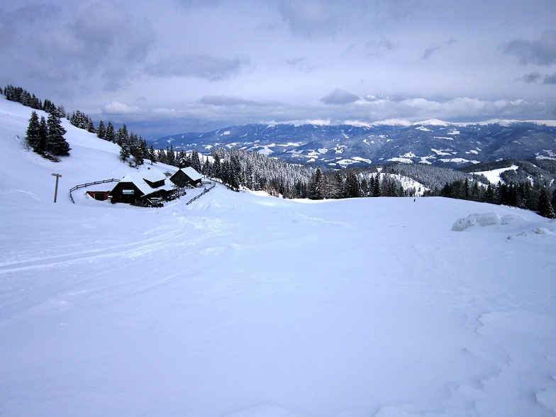 Foto: Andreas Koller / Skitour / Von der Seetalerhütte auf den Hohenwart (1818m) / Hohenwarthütte / 29.04.2022 00:29:33
