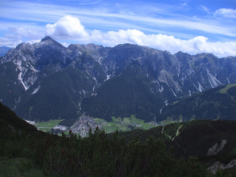Foto: Andreas Koller / Klettersteigtour / Gratklettersteig Kreuzjoch (2260m) / 09.05.2022 03:09:42