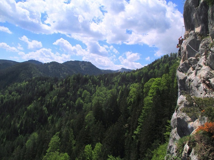 Foto: Andreas Koller / Klettersteigtour / Falkenstein Klettersteig (965m) / Obere Schlüsselstelle (C/D) / 20.05.2022 00:57:52