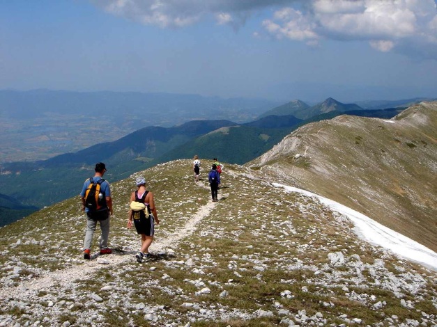 Foto: Manfred Karl / Wandertour / Monte Terminillo, 2216 m / Aussichtsreiche Kammwanderung / 15.07.2022 07:28:19