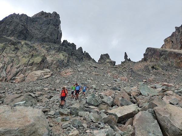 Foto: Rupert Gredler / Wandertour / Monte Rotondo Überschreitung / Abstieg über den kleinen Pozzolo-See / 10.08.2022 16:47:16