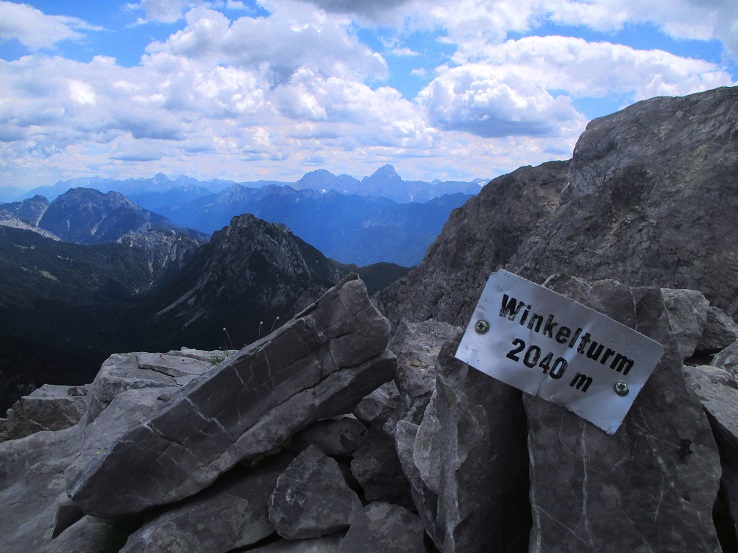 Foto: Andreas Koller / Klettersteigtour / Leichte Klettersteigrunde am Nassfeld (2079m) / Winkelturm / 13.09.2022 01:19:39