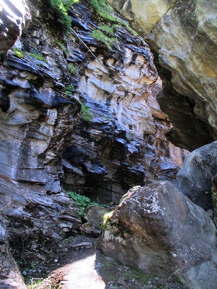 Foto: Andreas Koller / Klettersteigtour / Gorges de Mauvoisin 1: Via ferrata Saxifrage (1763m) / 16.09.2022 01:19:47