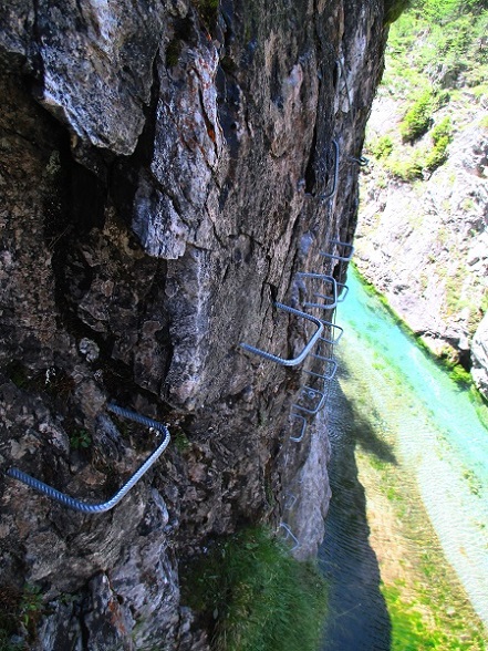 Foto: Andreas Koller / Klettersteigtour / Gorges de Mauvoisin 1: Via ferrata Saxifrage (1763m) / 16.09.2022 01:18:40