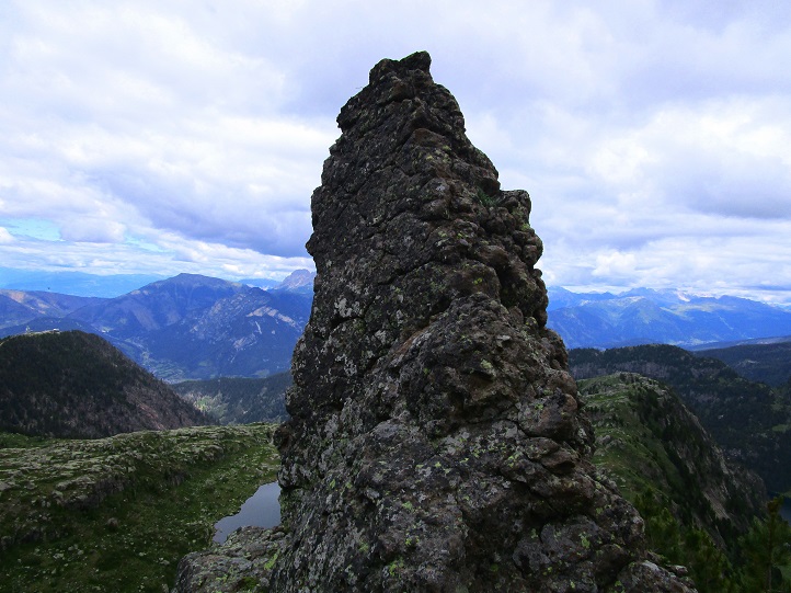 Foto: Andreas Koller / Klettersteigtour / Via ferrata dei Laghi Cermis Skyline inkl. zwei Gipfel (2535m) / 04.10.2022 00:51:24