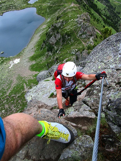 Foto: Andreas Koller / Klettersteigtour / Via ferrata dei Laghi Cermis Skyline inkl. zwei Gipfel (2535m) / 04.10.2022 00:51:02