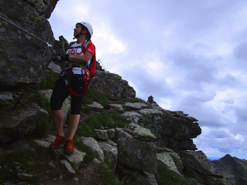 Foto: Andreas Koller / Klettersteigtour / Via ferrata dei Laghi Cermis Skyline inkl. zwei Gipfel (2535m) / 04.10.2022 00:48:01