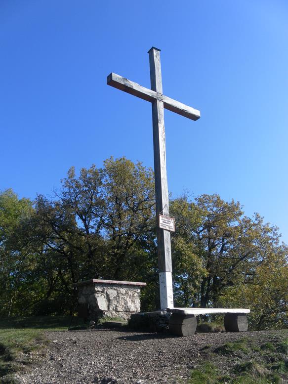 Foto: Wolfgang Lauschensky / Wandertour / Monte Calisio 1096m / Gipfelkreuz / 16.11.2022 01:19:31