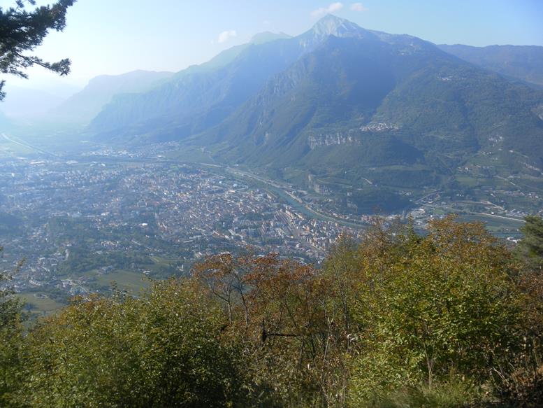 Foto: Wolfgang Lauschensky / Wandertour / Monte Calisio 1096m / Trento Sud / 16.11.2022 01:19:21