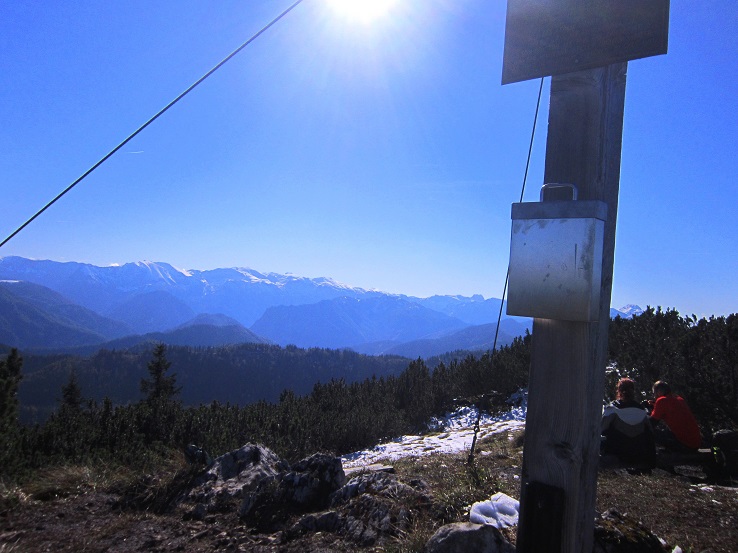 Foto: Andreas Koller / Wandertour / Am Mariazeller Gründerweg auf den Großen Zellerhut (1639m) / Am Großen Zellerhut mit Blick zum Hochschwab / 24.11.2022 23:53:28