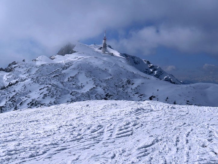 Foto: Andreas Koller / Schneeschuhtour / Panorama-Schneeschuhtour auf den Dobratsch (2166m) / 18.04.2023 01:37:04