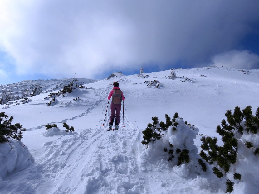 Foto: Andreas Koller / Schneeschuhtour / Panorama-Schneeschuhtour auf den Dobratsch (2166m) / 18.04.2023 01:36:36