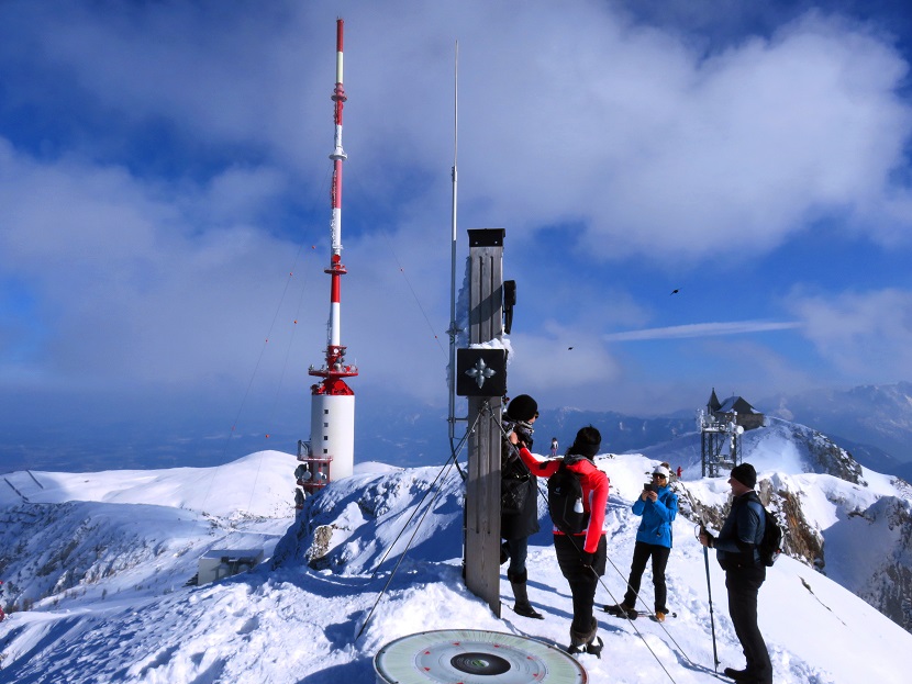 Foto: Andreas Koller / Schneeschuhtour / Panorama-Schneeschuhtour auf den Dobratsch (2166m) / 18.04.2023 01:33:54