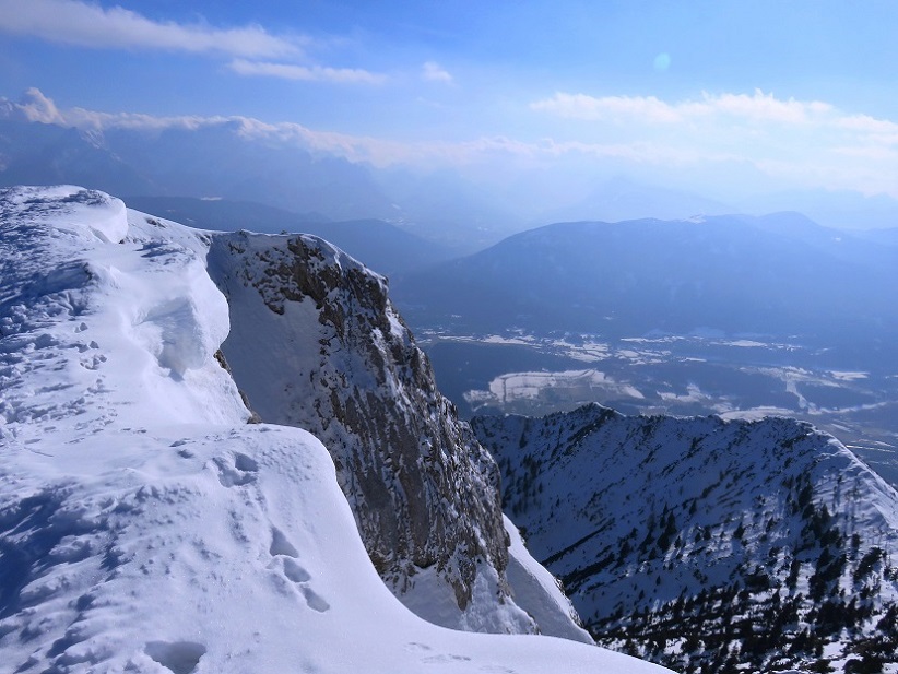 Foto: Andreas Koller / Schneeschuhtour / Panorama-Schneeschuhtour auf den Dobratsch (2166m) / 18.04.2023 01:32:08