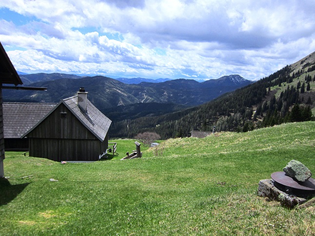 Foto: Andreas Koller / Wandertour / Kraxelspaß über der Kleinveitschalm (1628m) / 06.07.2023 13:15:40