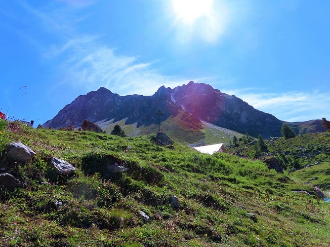 Foto: Andreas Koller / Wandertour / Le Touno (3018m) / Blick auf Le Touno / 08.07.2023 02:09:42