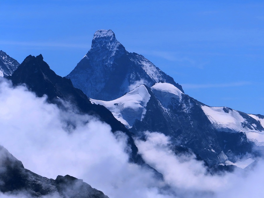 Foto: Andreas Koller / Wandertour / Le Touno (3018m) / Während des Aufstiegs Blick aufs Matterhorn (4478m) / 08.07.2023 02:11:33