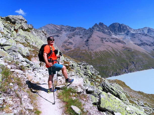 Foto: Andreas Koller / Wandertour / Lac des Dix und Mont Blava (2932m) / Vom Col des Roux zum Lac des Dix / 12.08.2023 00:52:17
