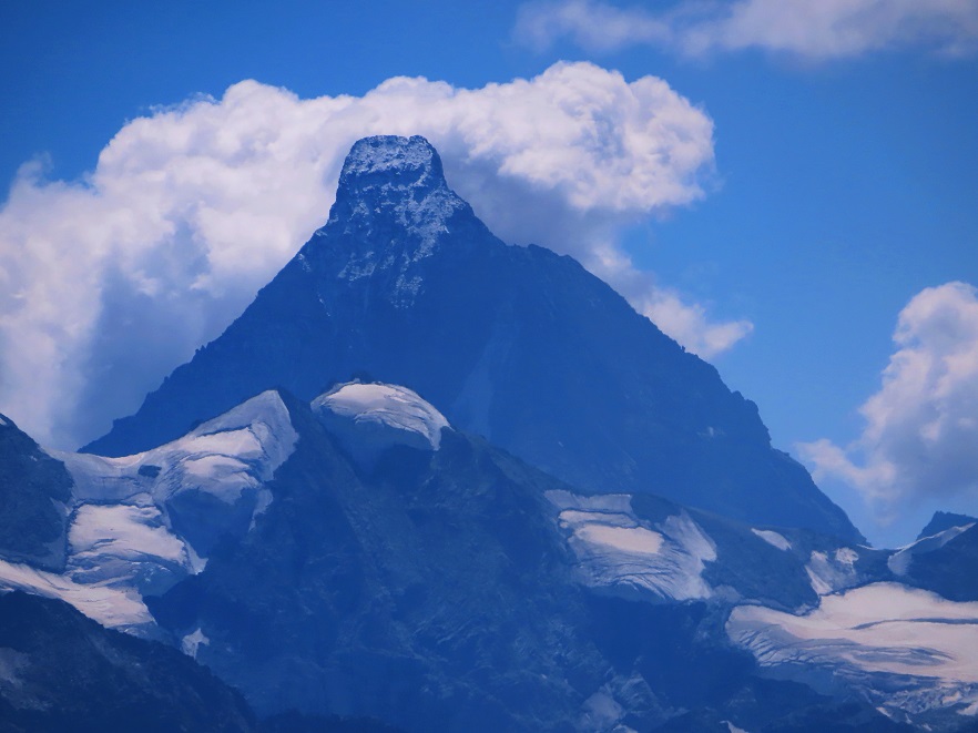 Foto: Andreas Koller / Wandertour / Illhorn - Aussichtskanzel über dem Rhonetal (2717m) / Matterhorn (4478m) / 08.09.2023 00:43:36