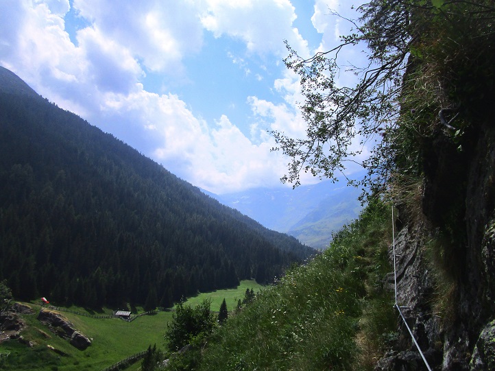 Foto: Andreas Koller / Klettersteigtour / Bergkristall Klettersteig im Pfelderer Tal (1630m) / 11.09.2023 23:37:20