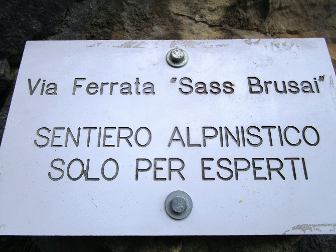 Foto: Andreas Koller / Klettersteigtour / Monte Boccaor auf der Via ferrata Sass Brusai (1531m) / 25.10.2023 01:11:19