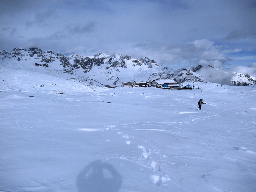 Foto: Andreas Koller / Wandertour / Monte Pradazzo - Allwettertour über dem Passo Valles (2281m) / 06.12.2023 01:31:49