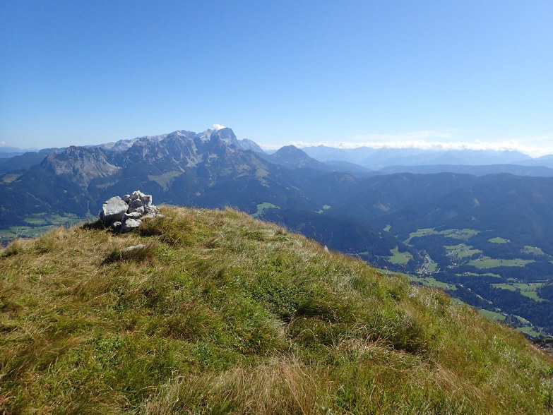 Foto: Manfred Karl / Wandertour / Von der Karalm auf den Sonntagskogel (2046 m) / Am Sonntagskogel / 11.12.2023 08:24:49