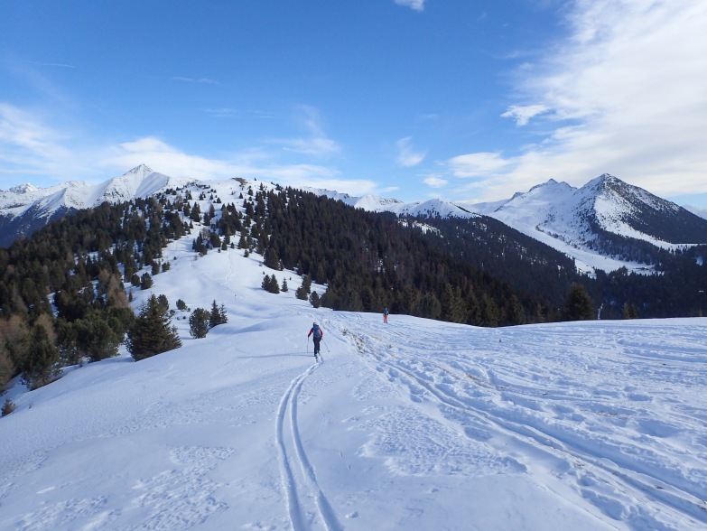 Foto: Manfred Karl / Skitour / Kammwanderung zum Rudlhorn (2448 m) / Steigfelle abnehmen zahlt sich nicht wirklich aus / 06.03.2024 12:17:36