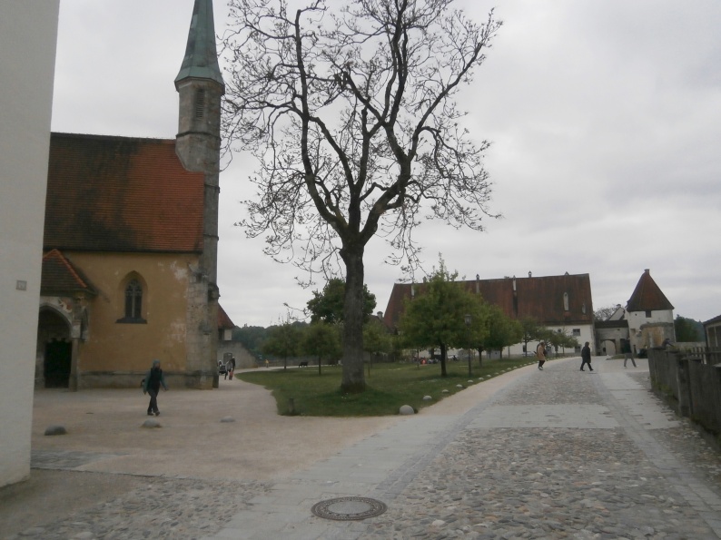 Foto: Manfred Karl / Wandertour / Wöhrsee- und Burgrunde Burghausen / 19.04.2024 18:17:11