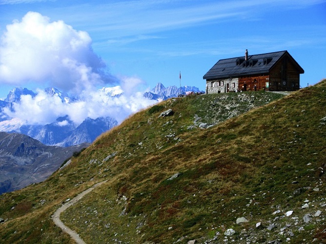 Foto: Andreas Koller / Klettersteigtour / Via ferrata des Gentianes: Route Edelweiss (3041m) / Cabane du Mont Fort / 28.06.2024 23:59:56