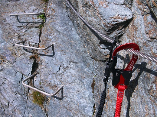 Foto: Andreas Koller / Klettersteigtour / Via ferrata des Gentianes: Route Edelweiss (3041m) / Die letzten KS-Meter / 28.06.2024 23:53:01