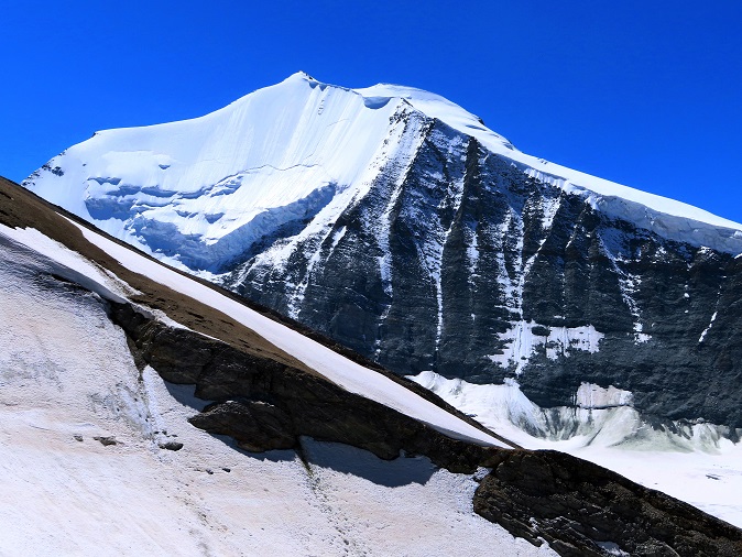 Foto: Andreas Koller / Wandertour / Schöllihorn (3500m) / Bishorn (4153m) / 06.09.2024 00:29:05