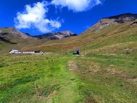 Foto: Andreas Koller / Wandertour / Becs de Bosson vom Lac de Moiry (3149m) / 27.09.2024 02:01:55