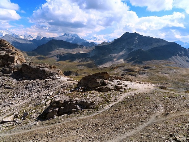 Foto: Andreas Koller / Wandertour / Becs de Bosson vom Lac de Moiry (3149m) / 27.09.2024 01:52:20