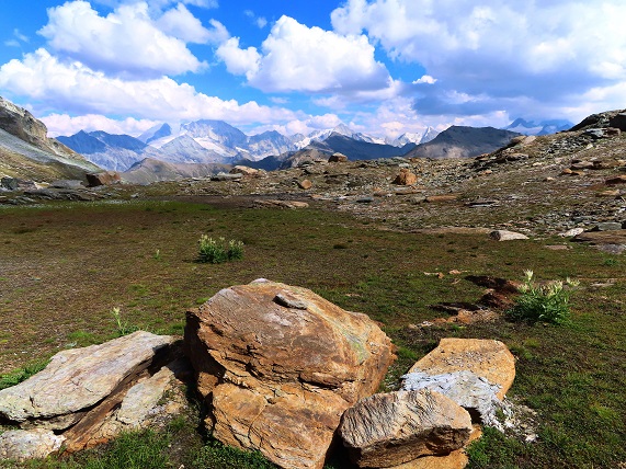 Foto: Andreas Koller / Wandertour / Becs de Bosson vom Lac de Moiry (3149m) / 27.09.2024 01:52:03