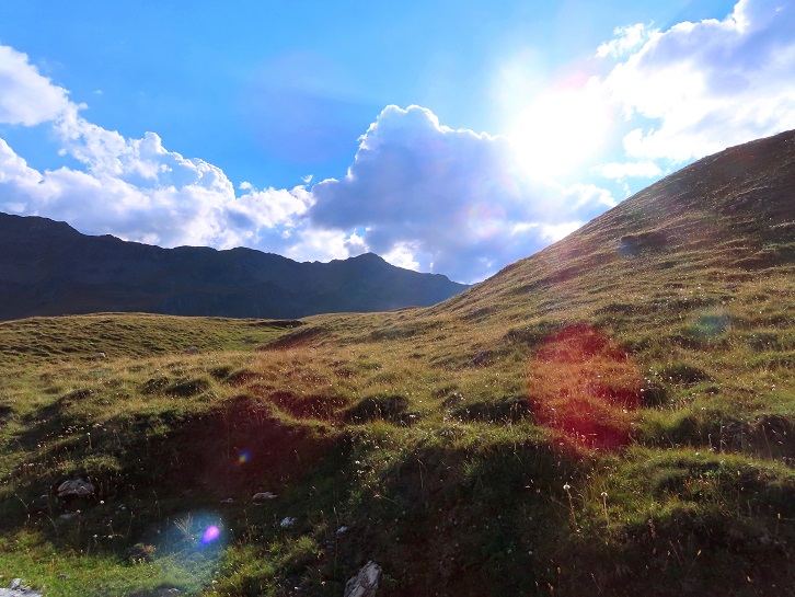 Foto: Andreas Koller / Wandertour / Becs de Bosson vom Lac de Moiry (3149m) / 27.09.2024 01:49:25