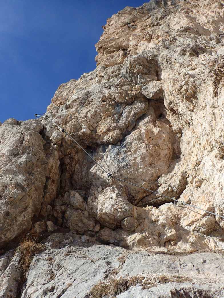 Foto: Manfred Karl / Klettersteigtour / Via Ferrata Furcela de Saslonch – Klettersteig Langkofelscharte / Fast durchwegs gut gestufter Fels / 06.02.2025 16:23:59