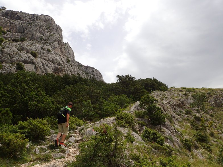 Foto: Manfred Karl / Wandertour / Vrh Kula (863 m) – Panoramaberg über Omis / 24.05.2025 16:43:37